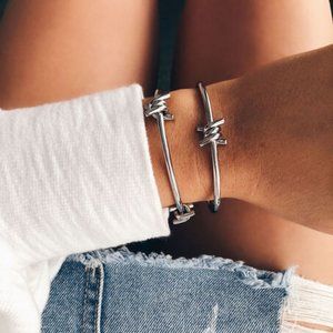 MVMT Silver DOUBLE BARBED CUFF